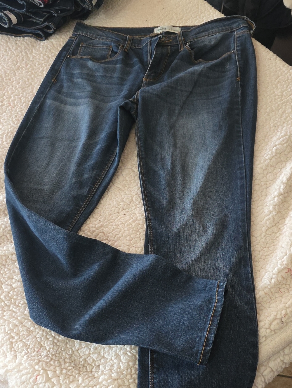 Mudd Women's Jeans in Dark Blue Wash